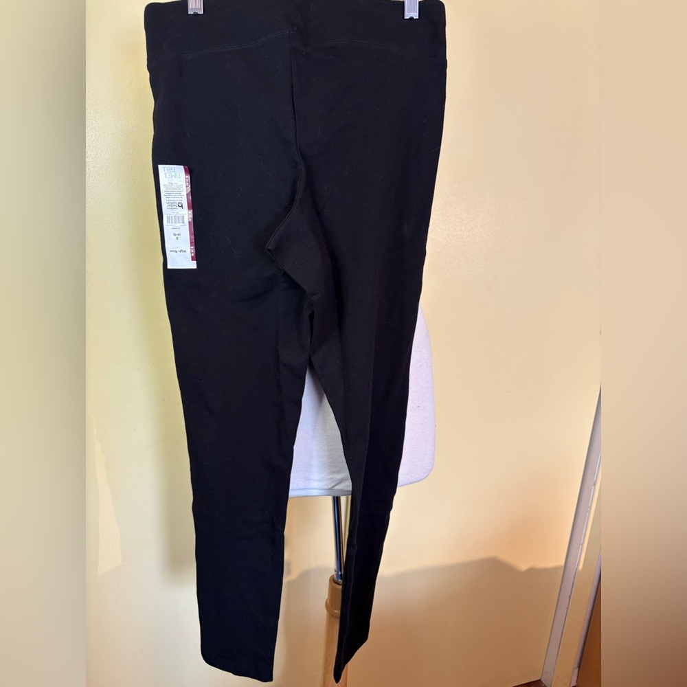 Time and Tru Black High Rise leggings /yoga pants